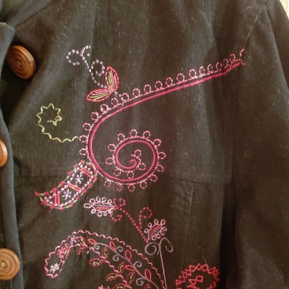 White Stag Jacket  - Picture 7 of 9